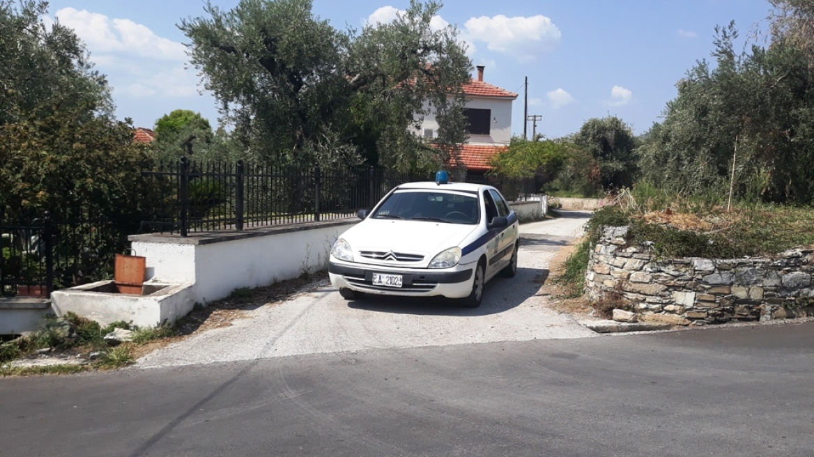 Θρίλερ στην Αλόννησο: Εντοπίστηκε ανθρώπινος σκελετός σε οικοδομή
