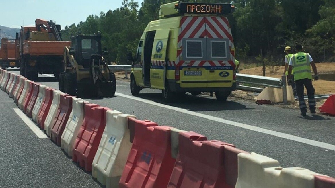 Επικίνδυνα στηθαία για τους οδηγούς και στους "ακριβούς" αυτοκινητόδρομους 