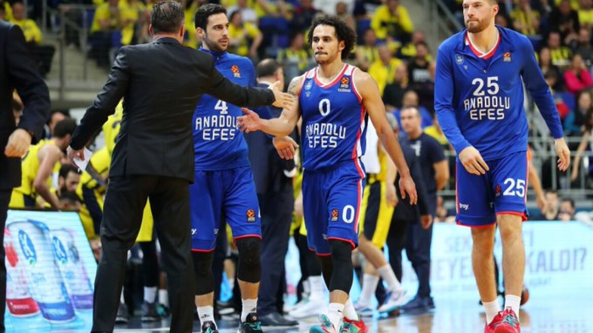 O Λάρκιν ευχαρίστησε τον Ερντογάν για την πρόσκληση του στην εθνική Τουρκίας