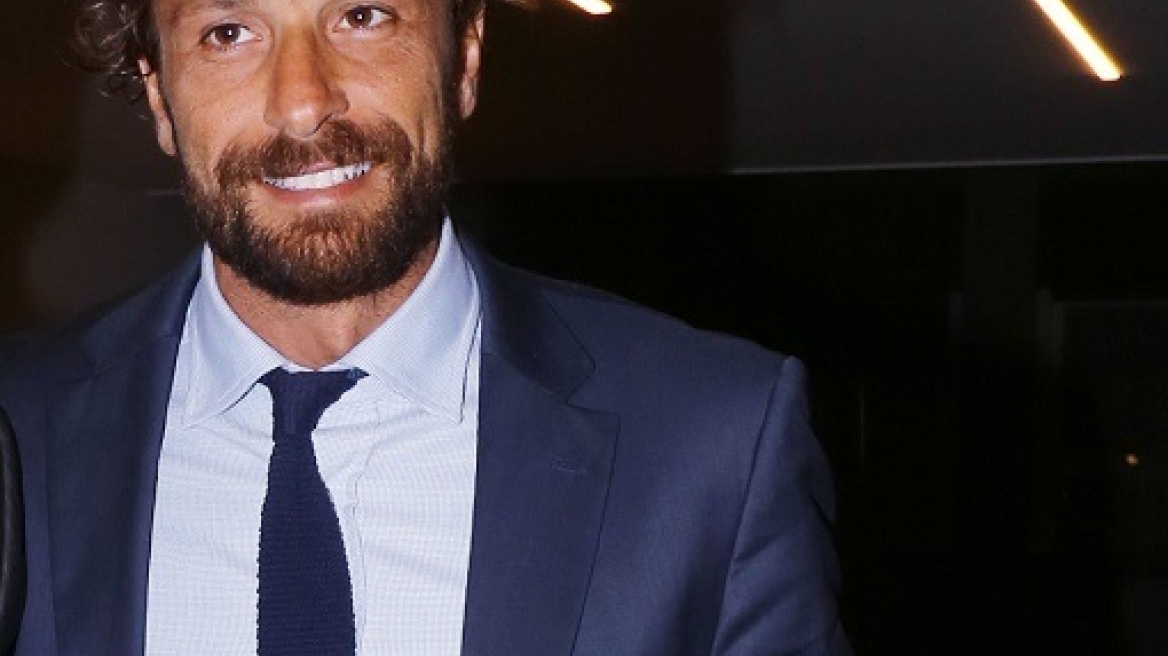 Γιάννης Μαρακάκης: Έχω μια προσμονή και περιέργεια που θα γίνω πατέρας