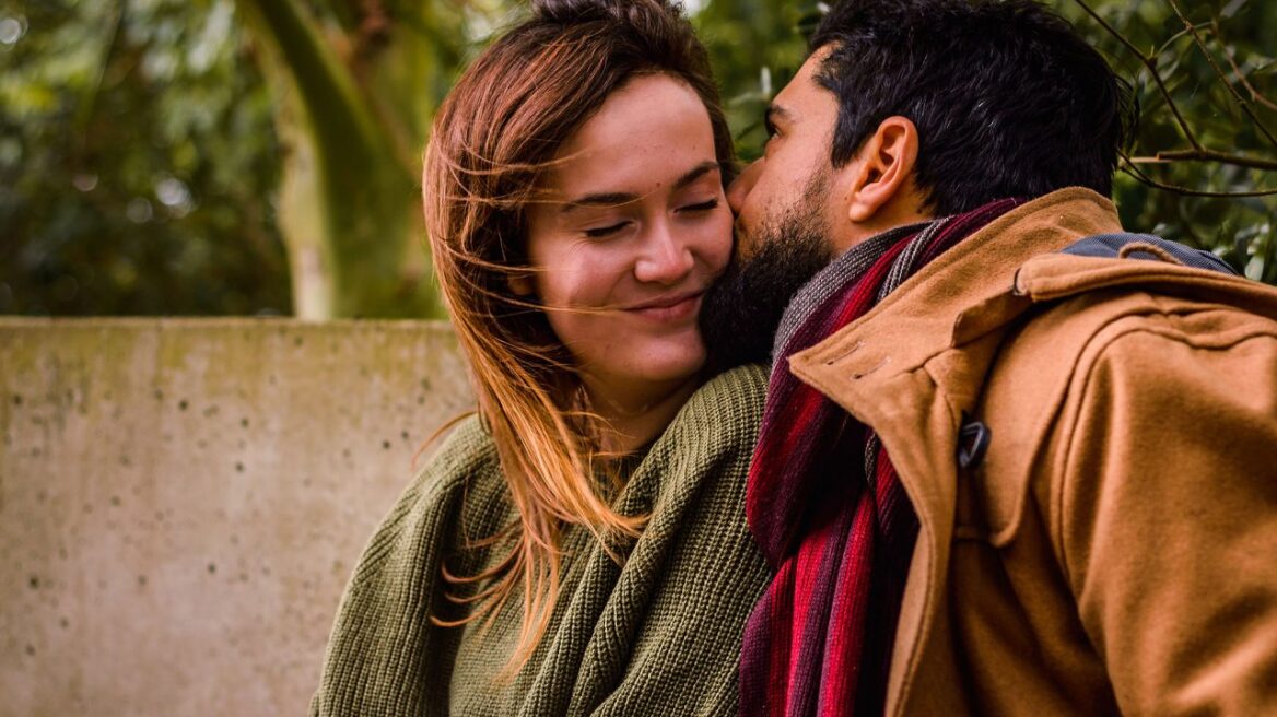 Οι δύο ορμόνες που κυριαρχούν στις συντροφικές σχέσεις