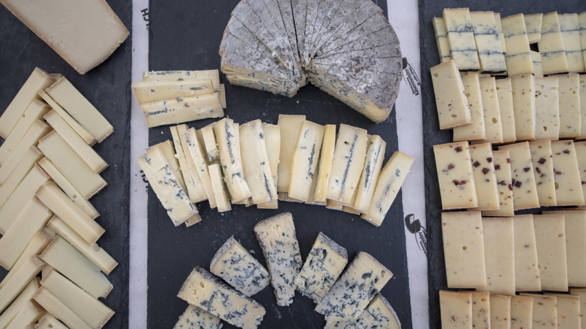 Γερμανία: Δικαστικό μπρα ντε φερ για... τις μυρωδιές ενός τυροπωλείου