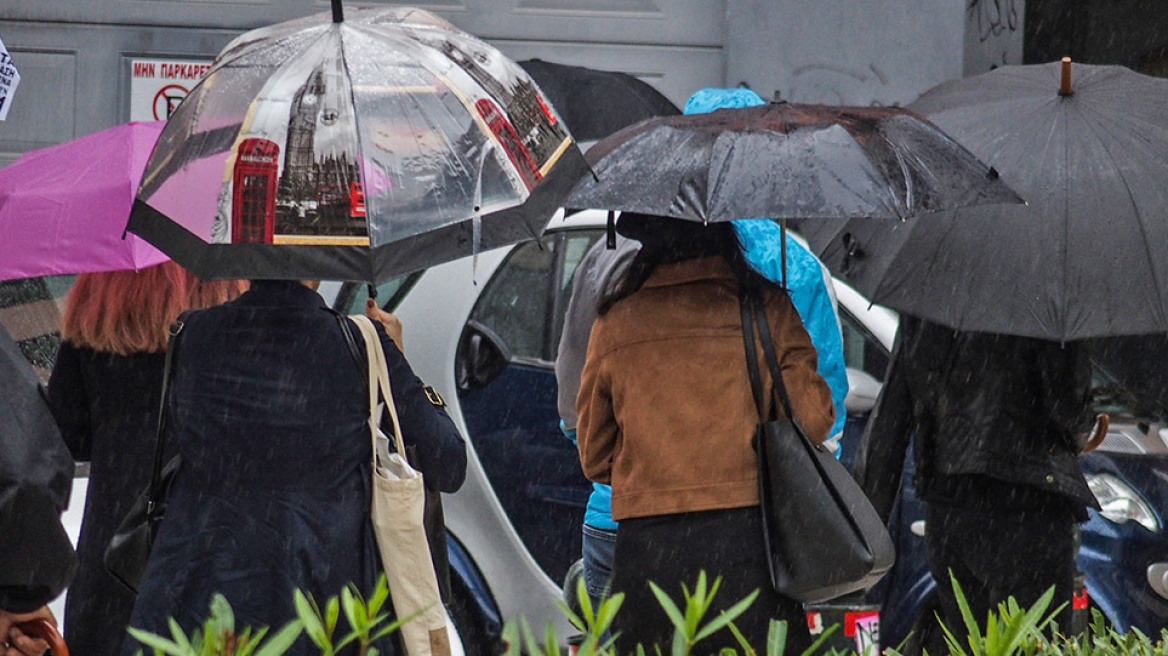 Ο καιρός χαλάει: Έρχονται καταιγίδες και ισχυροί άνεμοι 