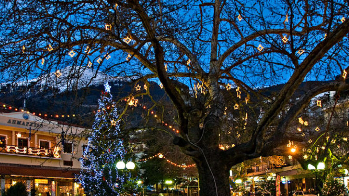 Χριστούγεννα στη Ρούμελη: Οι «τσιγαρίθρες», τα «μπουμπάρια» και οι «βασιλοκουλούρες» 