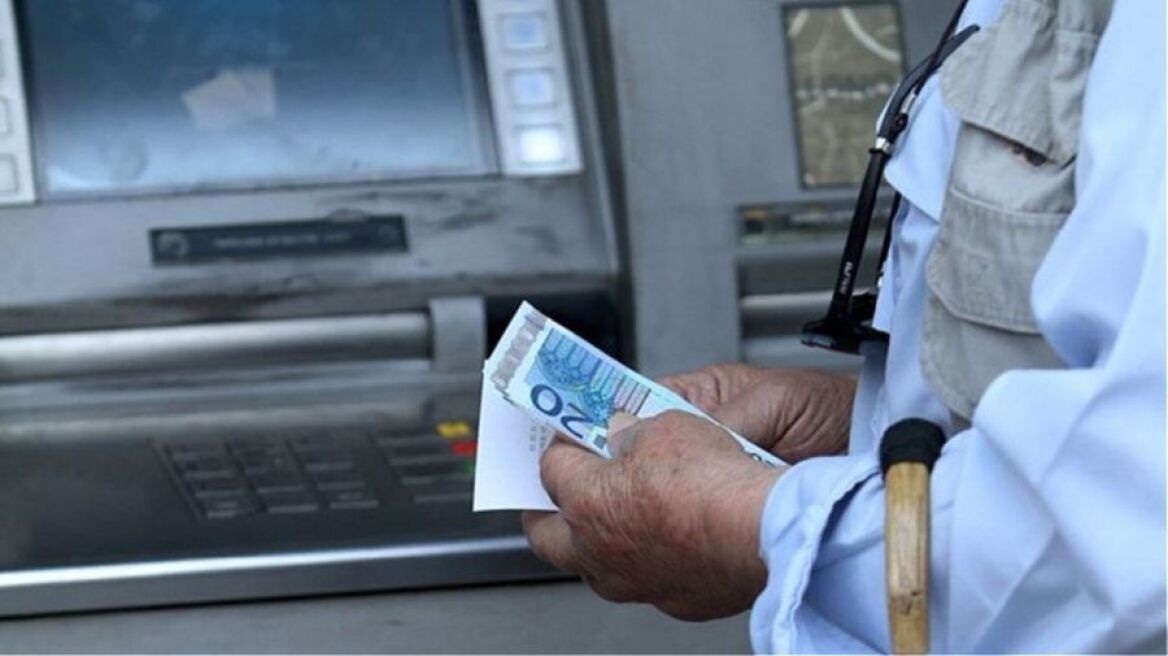 Συντάξεις Ιουνίου: Πότε θα πληρωθούν με βάση τον ΑΜΚΑ