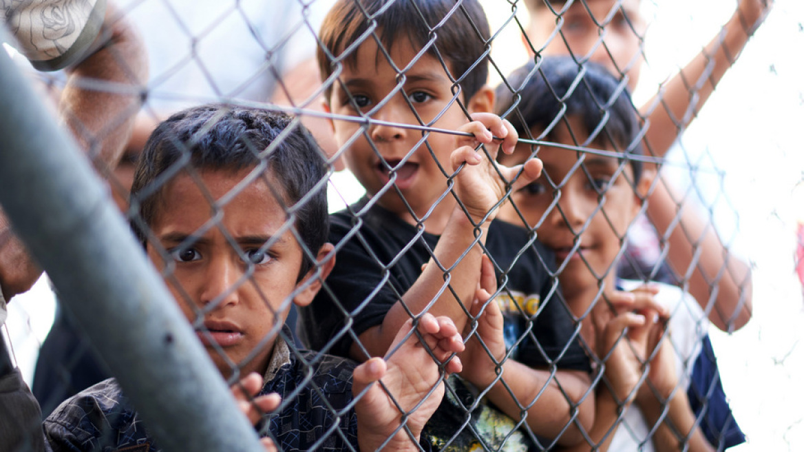 To Πότσνταμ θέλει να δεχθεί 5 προσφυγόπουλα από τα ελληνικά νησιά