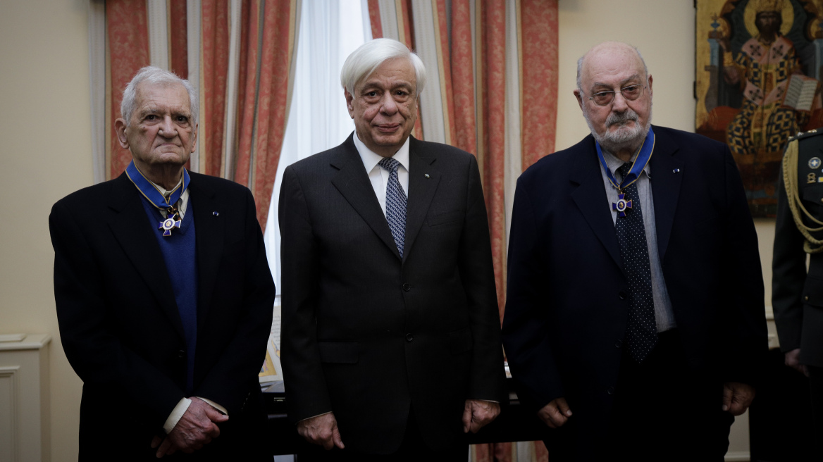 Το παράσημο του Ταξιάρχη του Τάγματος της Τιμής απένειμε ο Παυλόπουλος σε Τίτο Πατρίκιο και Κώστα Γεωργουσόπουλο