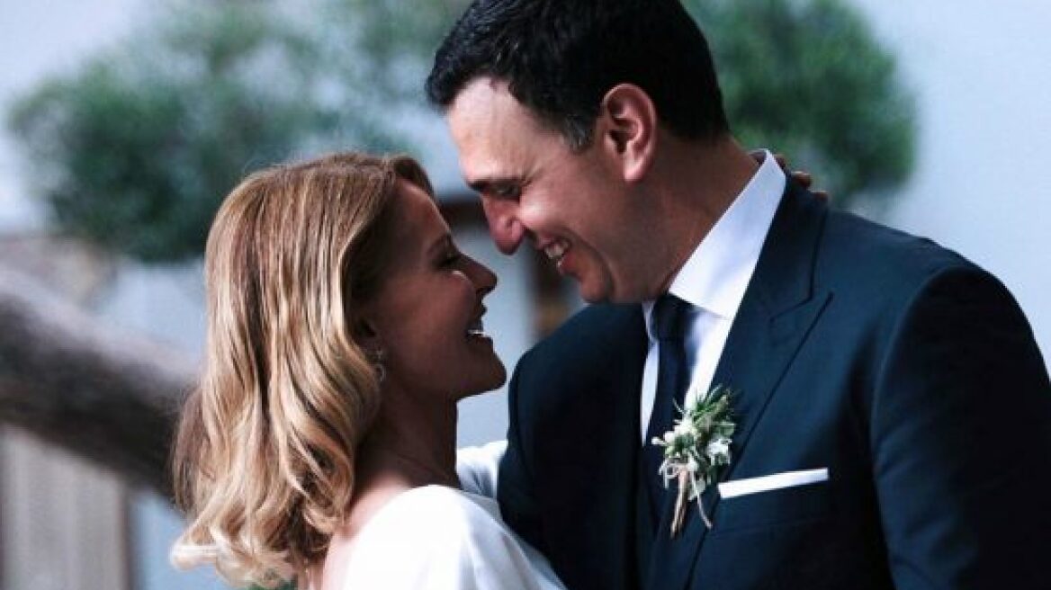 Τζένη Μπαλατσινού: Η φωτογραφία με τον Κικίλια και το μήνυμα για το 2020