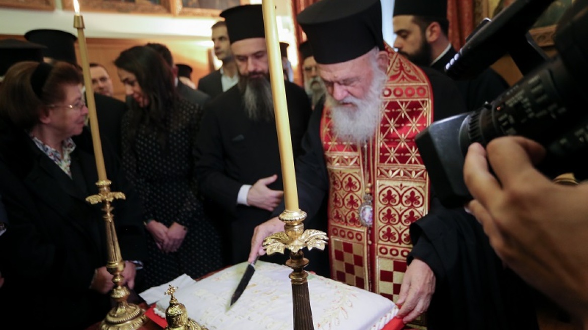 Ιερώνυμος: Ο καινούργιος χρόνος να είναι ευλογημένος, δημιουργικός και ειρηνικός