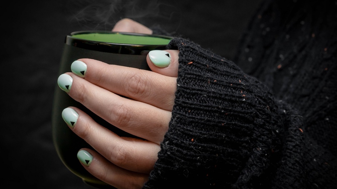 Κιτρινισμένα νύχια; Απαλλάξου από τη δυσάρεστη όψη τους με αυτό το tip