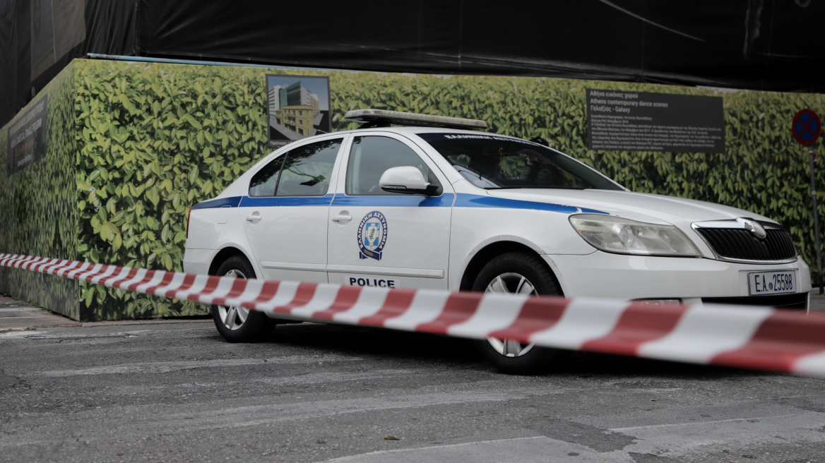 Εκάλη: Κουκουλοφόροι ληστές άνοιξαν μονοκατοικία εφοπλιστή - Απείλησαν με όπλο την οικιακή βοηθό