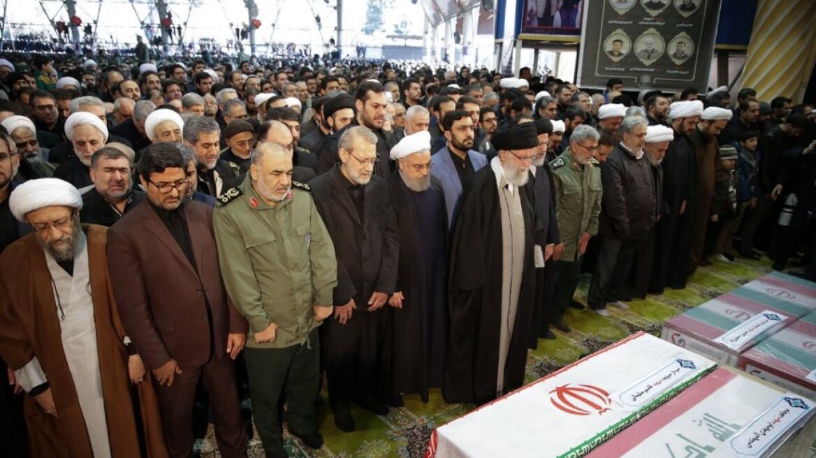 Ιράν: O Σουλεϊμανί ανάγεται σε εικόνα αντίστασης απέναντι στην Αμερική