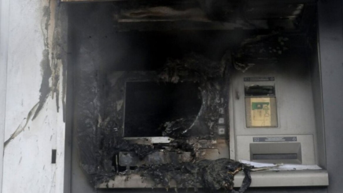 Μαρούσι: Ανατίναξαν ΑΤΜ τα ξημερώματα