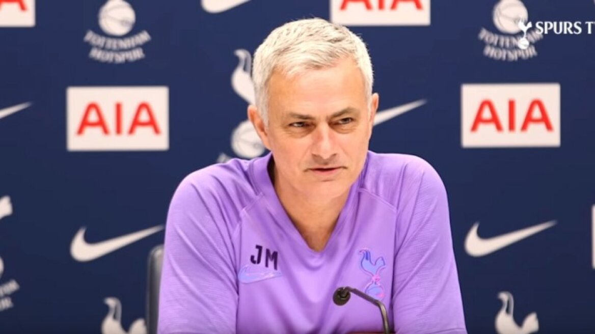 Μουρίνιο: «Σας έχω πει εδώ και 3 μήνες ότι η Λίβερπουλ θα πάρει το πρωτάθλημα»