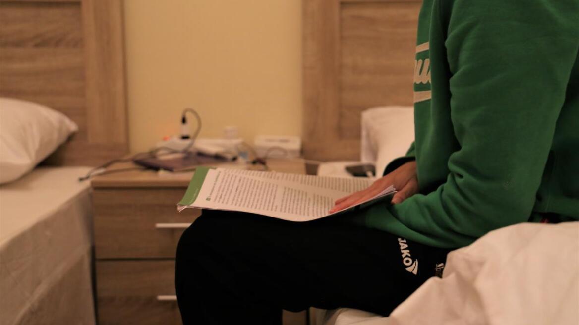 Ο 17χρονος Αφγανός πρόσφυγας που θέλει να γίνει πληροφορικάριος