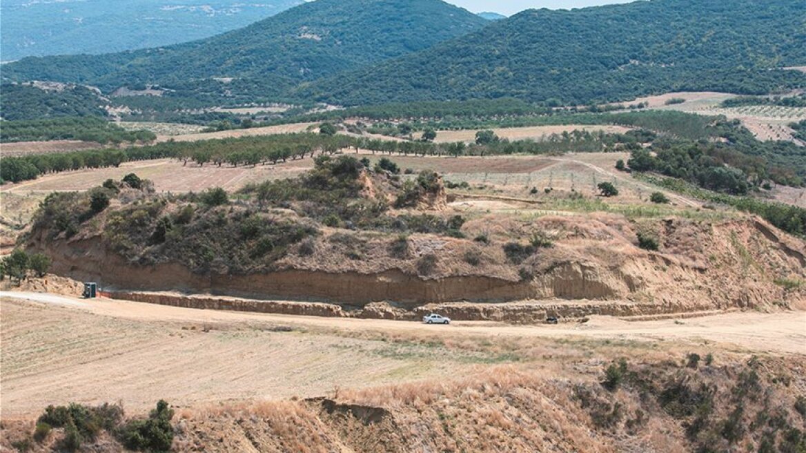 Τζιτζικώστας για Τύμβο Καστά: Στόχος η αναστύλωση για να είναι επισκέψιμος σε δύο χρόνια