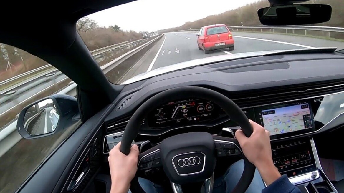 Σπάζοντας το φράγμα των 300 km/h (video)