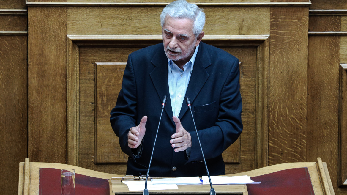 Ο ΣΥΡΙΖΑ ζητά το «πάγωμα» της συμφωνίας Ελλάδας-ΗΠΑ για τις στρατιωτικές βάσεις