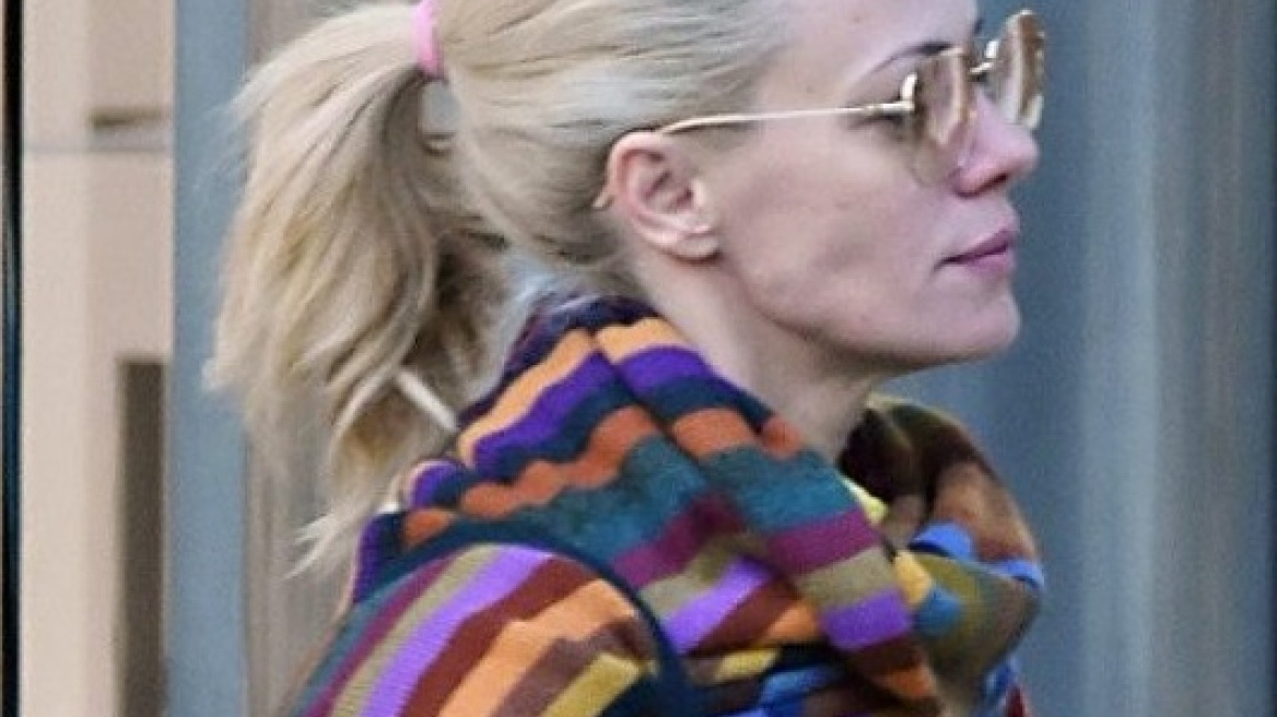 Η εμφάνιση της Ζέτας Μακρυπούλια που κέρδισε τα βλέμματα 