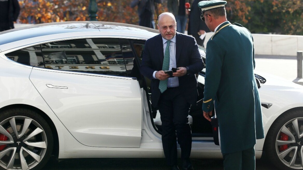 Ξάφνιασε με το αυτοκίνητο του ο Πρόεδρος του ΠΑΟ...