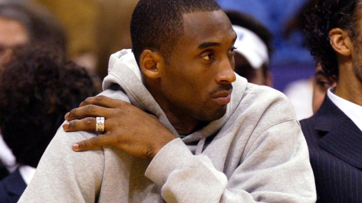 Κόμπι Μπράιαντ: Θρήνος στα γήπεδα του ΝΒΑ - Πώς τίμησαν τον «black Mamba» οι παίχτες στο παρκέ