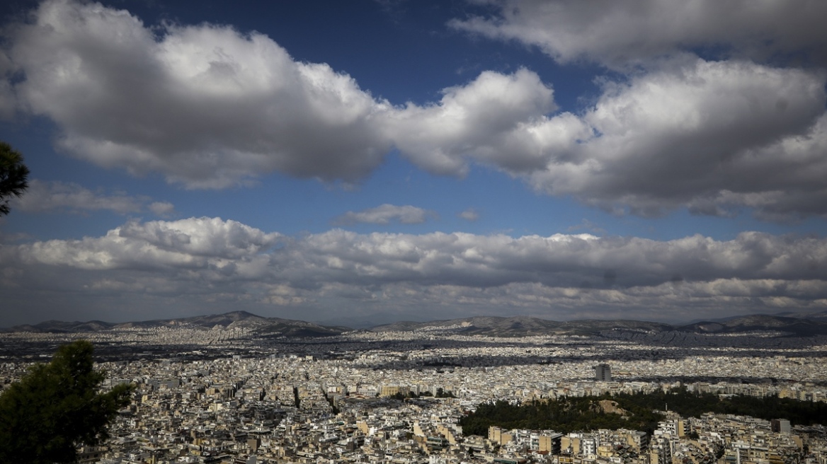Καιρός: Βροχές στα δυτικά και την Κρήτη - Νεφώσεις σε Αθήνα και Θεσσαλονίκη