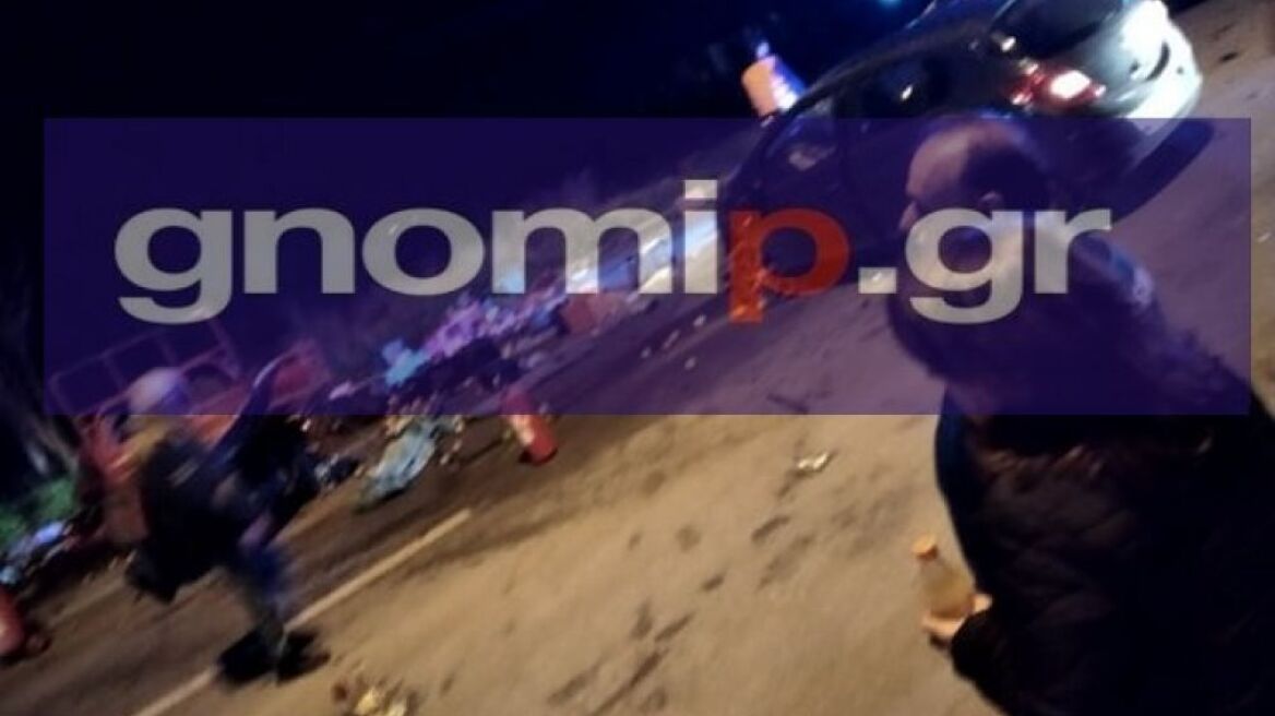 Σφοδρό τροχαίο με έναν τραυματία στην Πατρών-Τριπόλεως