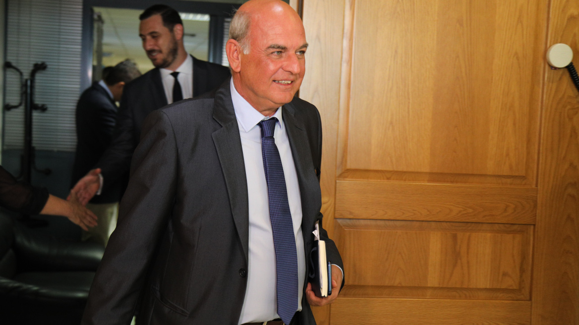 Η UEFA στηρίζει τη διοίκηση της ΕΠΟ