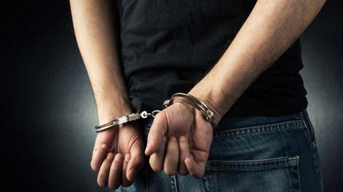 «Ποντικός» ξάφριζε ντουλάπια στο νοσοκομείο της Κέρκυρας