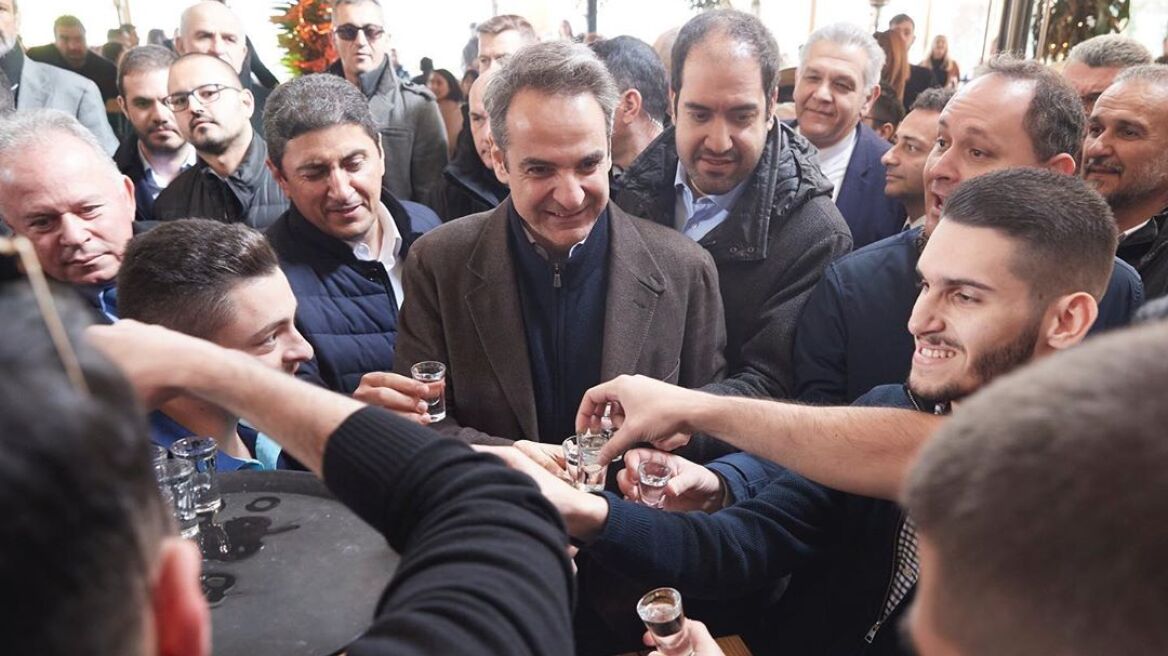 Οι 10 φωτογραφίες του Κυριάκου Μητσοτάκη για την επίσκεψή του στην Κρήτη