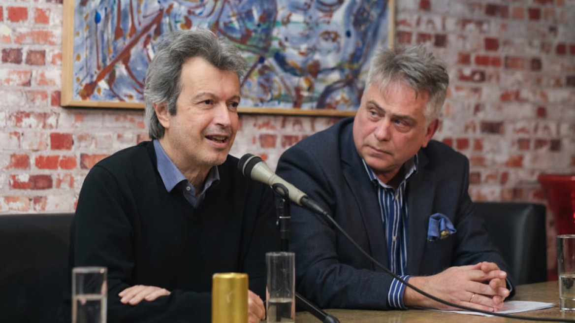 «Ομπρέλες στην βροχή»: Το νέο βιβλίο του Στάθη Βλαχάκου 