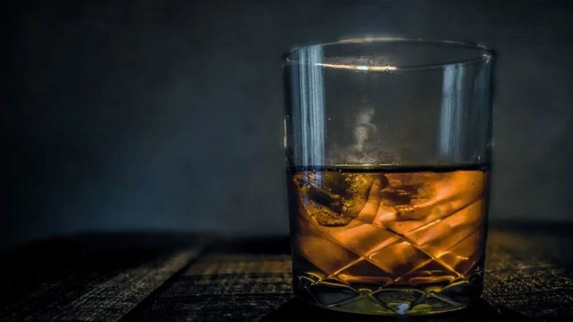 Βρετανία: Σε υψηλό επίπεδο ρεκόρ οι εξαγωγές σκοτσέζικου ουίσκι παρά τους δασμούς του Τραμπ