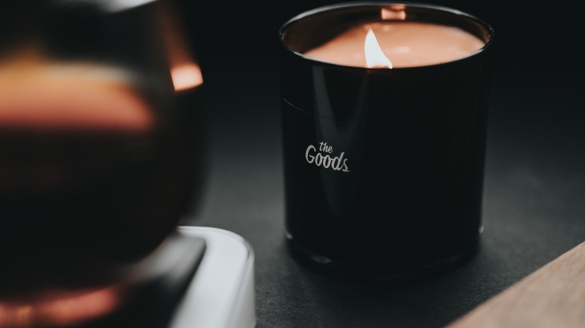 10 τρόποι για να δημιουργήσεις την τέλεια ατμόσφαιρα στο σπίτι πριν υποδεχτείς τον αγαπημένο σου