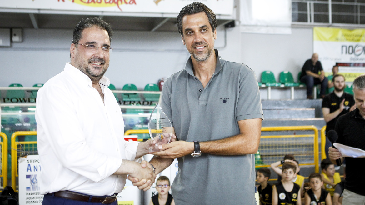 Νίκος Χατζής για τα δημοσιεύματα περί θανάτου του: Είμαι καλά, τα υπόλοιπα με τη δικηγόρο μου