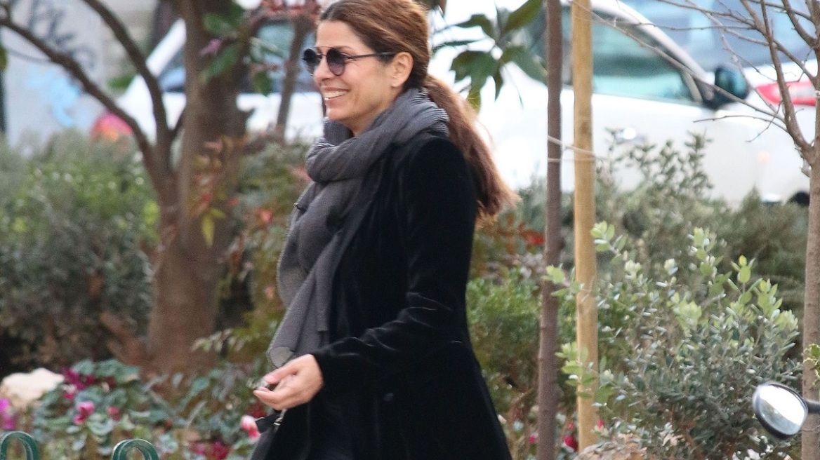 Πόπη Τσαπανίδου: Ποιον συνάντησε στην Κηφισιά;