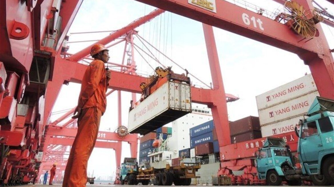 Αντιμέτωπη με τον «Μαύρο Κύκνο» η παγκόσμια ναυτιλιακή βιομηχανία