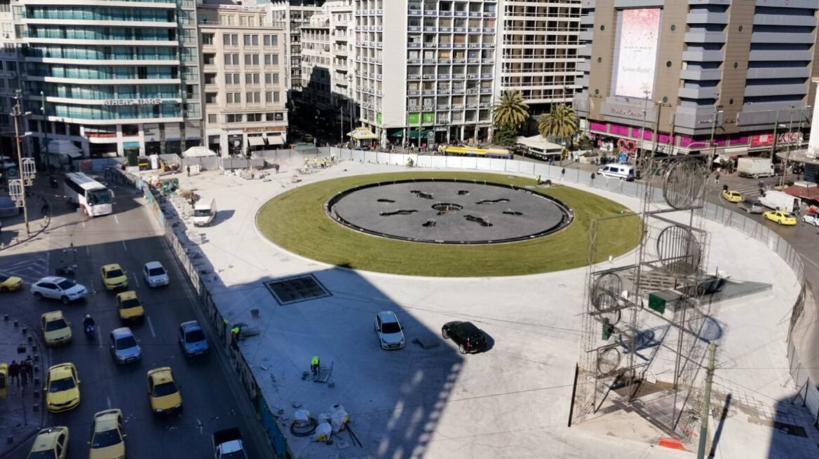 Μετακομίζει στην Ομόνοια το υπουργείο Τουρισμού – Ανοίγει το Brown Acropol