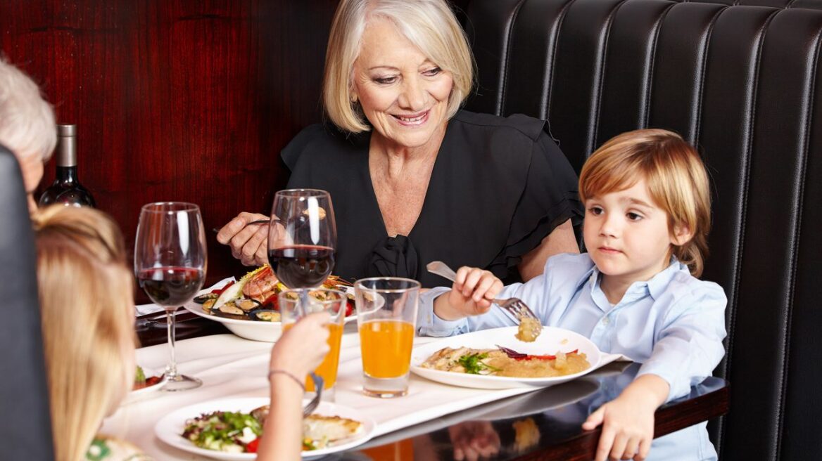 Πόσο φταίει ο παππούς και η γιαγιά για το βάρος του παιδιού