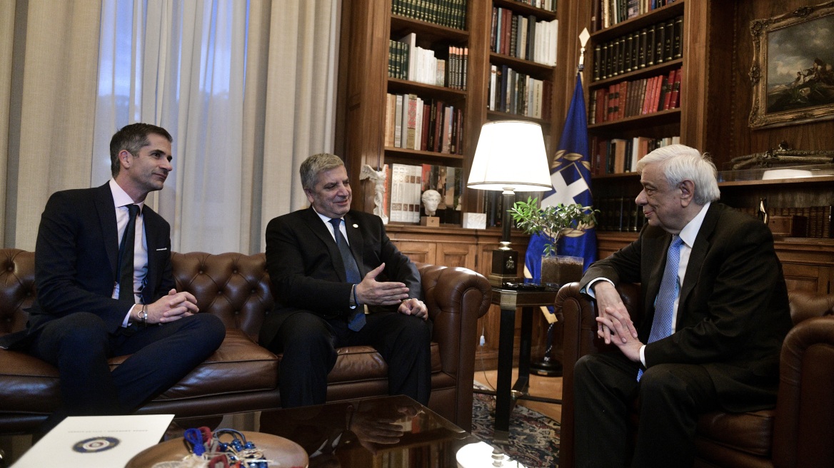 Συνάντηση Παυλόπουλου με Πατούλη - Μπακογιάννη για το Μουσείο Μνήμης στο χώρο της ΕΑΤ - ΕΣΑ