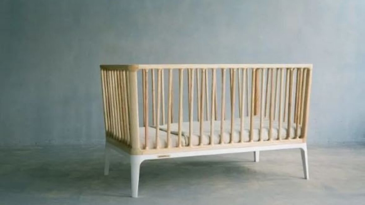 Θα αγοράζατε αυτή την κούνια για 27 χιλιάδες ευρώ;