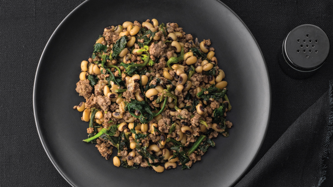 Μαυρομάτικα με κιμά μοσχαρίσιο, μάραθο και σπανάκι