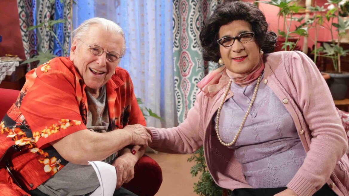 Λάκης Λαζόπουλος για Κώστα Βουτσά: «Οι ουρανοί απόψε έχουν πολύ μεγάλη χαρά»