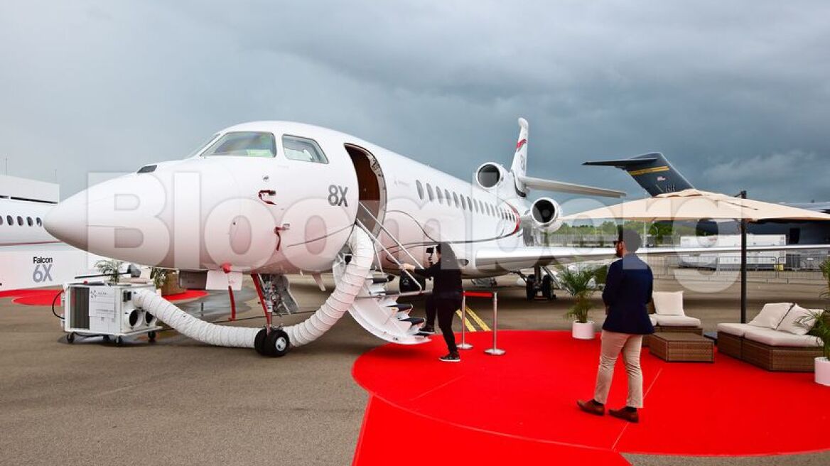 «Χρυσές» δουλειές για τα ιδιωτικά τζετ λόγω κορωνοϊού