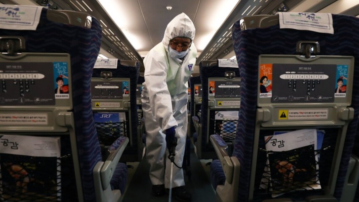 Κορωνοϊός: Η Κίνα διακόπτει τις πτήσεις προς ξένους προορισμούς