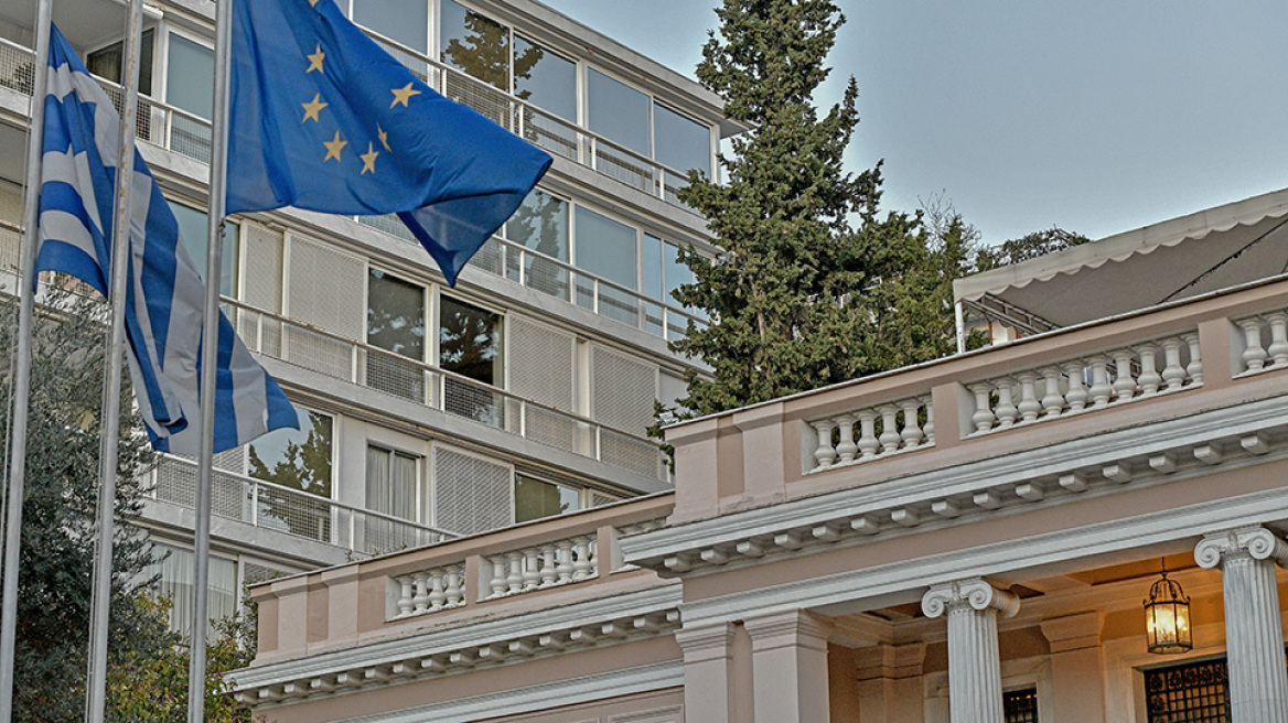 Κορωνοϊός: Έκτακτα μέτρα για την οικονομία - Αναστολή φόρων και εισφορών για επιχειρήσεις που θα υποφέρουν από την κρίση