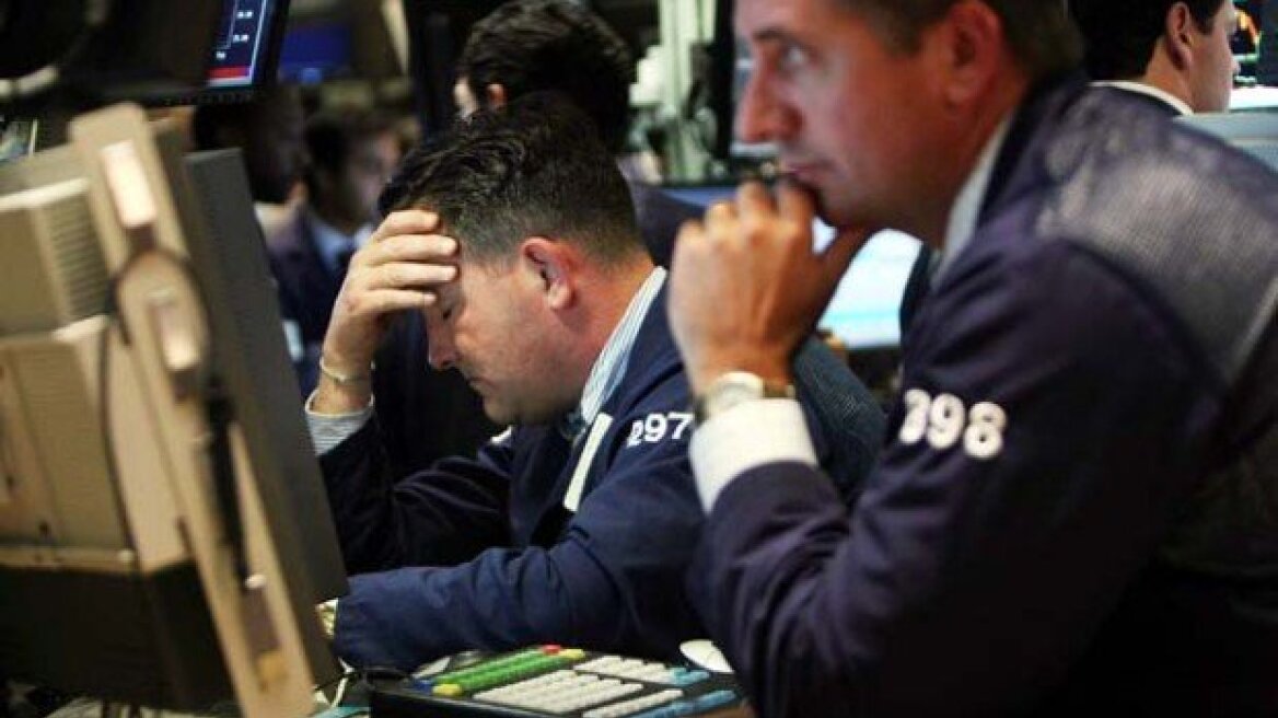 Νέο σφυροκόπημα στην Wall Street – Σε limit down τα futures