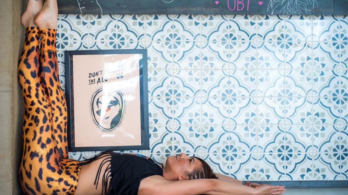 Πώς να απομακρύνεις φόβο και στρες με ένα πρόγραμμα άσκησης από το σπίτι 