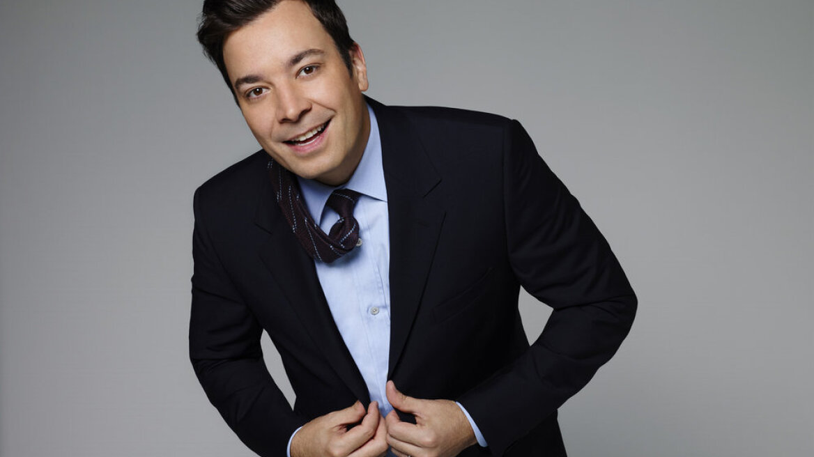 Ο Jimmy Fallon έφερε το “The Tonight Show” στο σπίτι του 