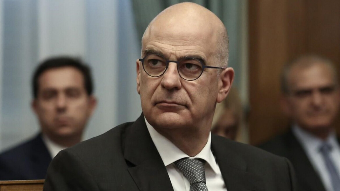 Επικοινωνία Δένδια με τον Βρετανό ΥΠΕΞ: Συζήτησαν για Συρία, μεταναστευτικό και κορωνοϊό 