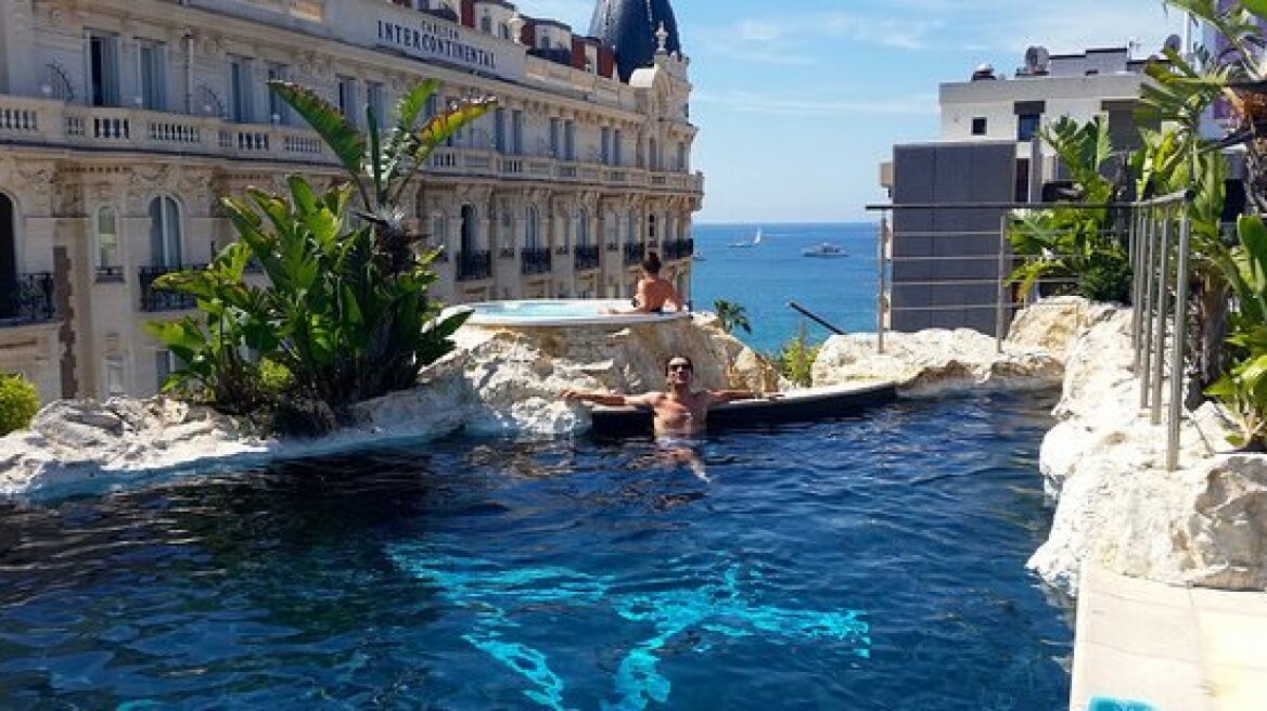 Τα πεντάστερα ξενοδοχεία στις Κάννες έτοιμα να φιλοξενήσουν γιατρούς